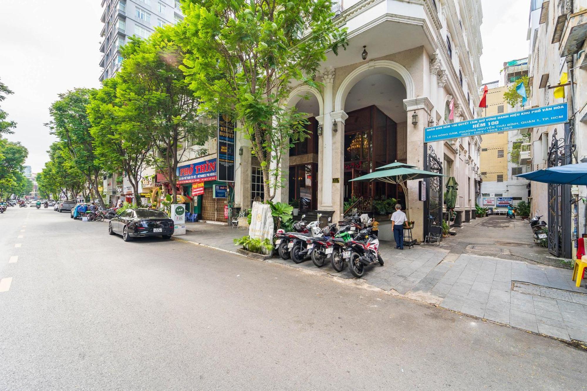 Diamond Luxury Ben Thanh Hô Chi Minh-Ville Extérieur photo